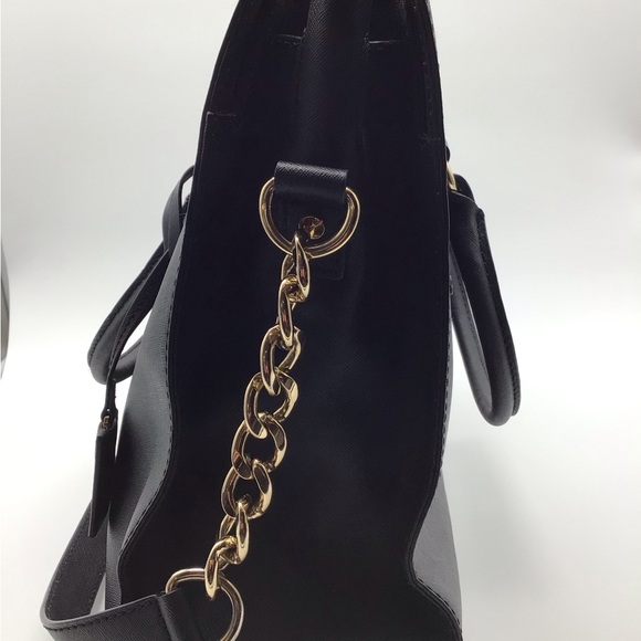 Michael Kors Hamilton Large North South Black Tote - Excellent Condition - Picture 10 of 16